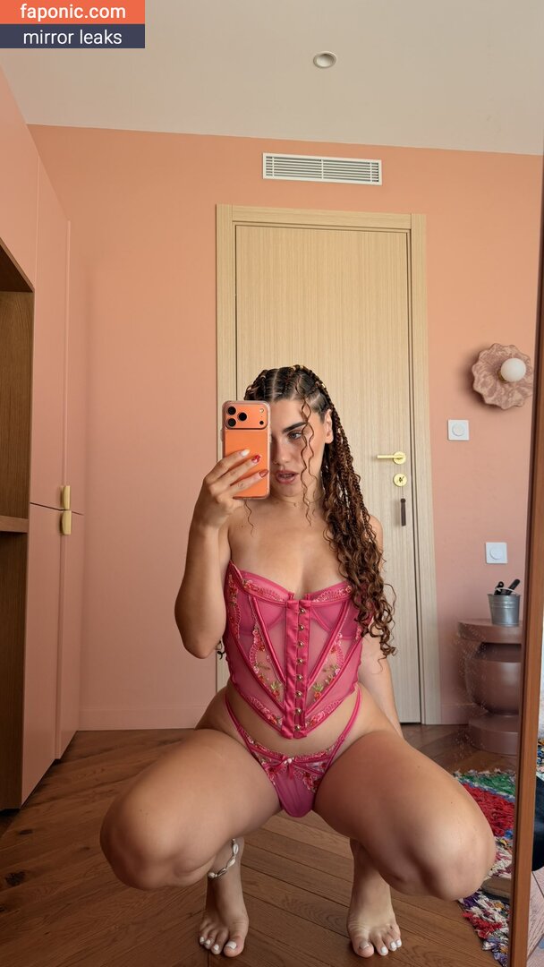 Carla_vyxx, carla_vyx, https: Eksplicitni sadržaj  Fotografija #6