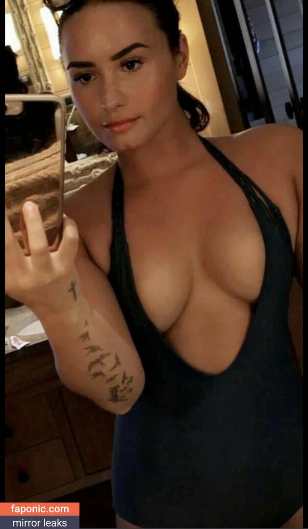 Demi Lovato, ddlovato, https:, tonia_williams Eksplicitni sadržaj OnlyFans Fotografija #10