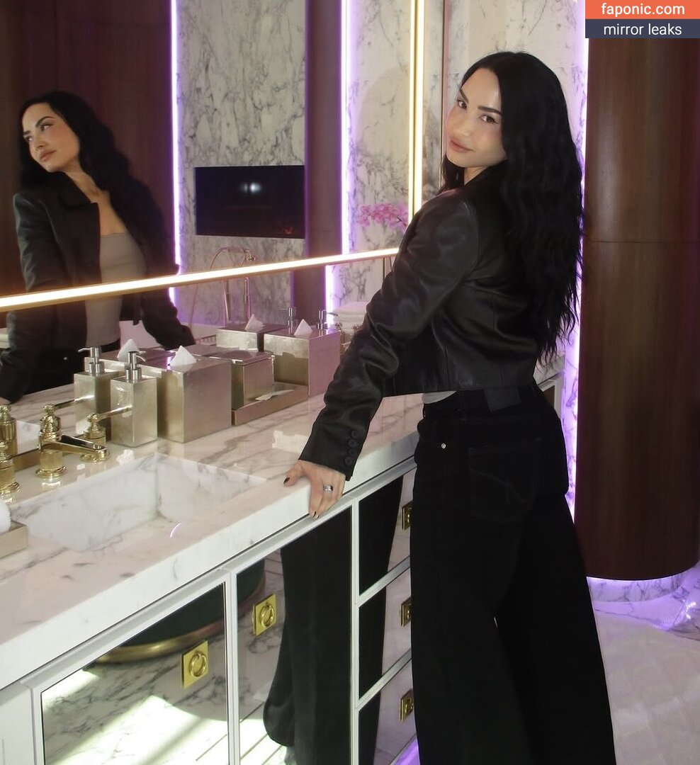 Demi Lovato, ddlovato, https:, tonia_williams Eksplicitni sadržaj OnlyFans Fotografija #1111