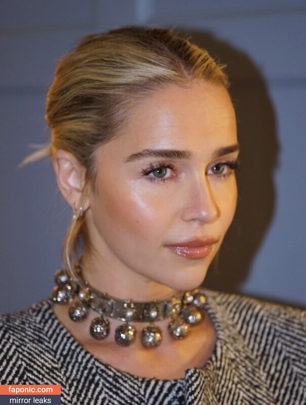 Emilia Clarke, clarkeyxo, emilia_clarke, emiliaclarke, emiliaclarkecentral, https: Eksplicitni sadržaj OnlyFans Fotografija #307