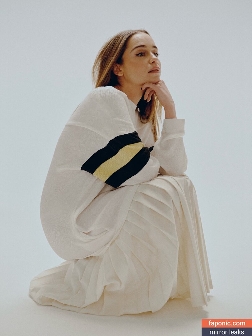 Emilia Clarke, clarkeyxo, emilia_clarke, emiliaclarke, emiliaclarkecentral, https: Eksplicitni sadržaj OnlyFans Fotografija #343