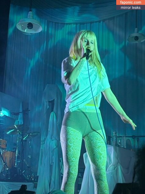 Hayley Williams, meepyfreepy, yelyahwilliams Eksplicitni sadržaj OnlyFans Fotografija #702