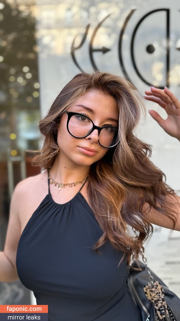 Helydia, helydiaa, https:, iamhely Eksplicitni sadržaj OnlyFans Fotografija #24