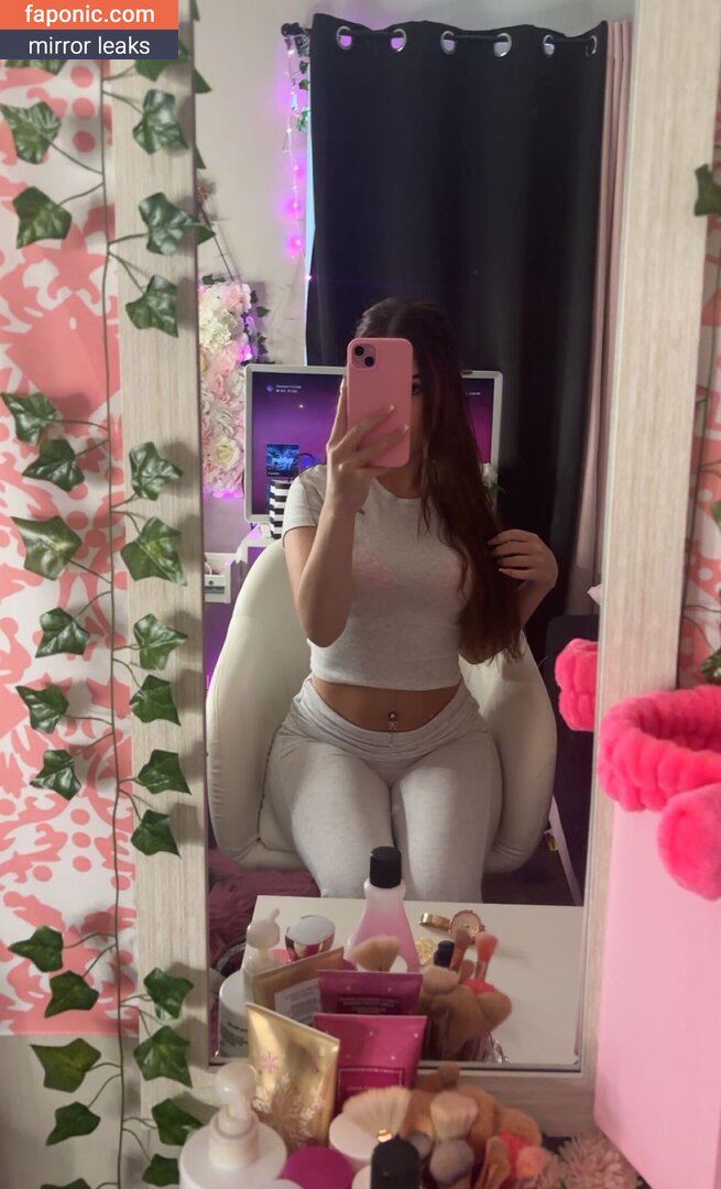 Symphony, badibunni, sillygoofballar, sssymphhh Eksplicitni sadržaj OnlyFans Fotografija #1