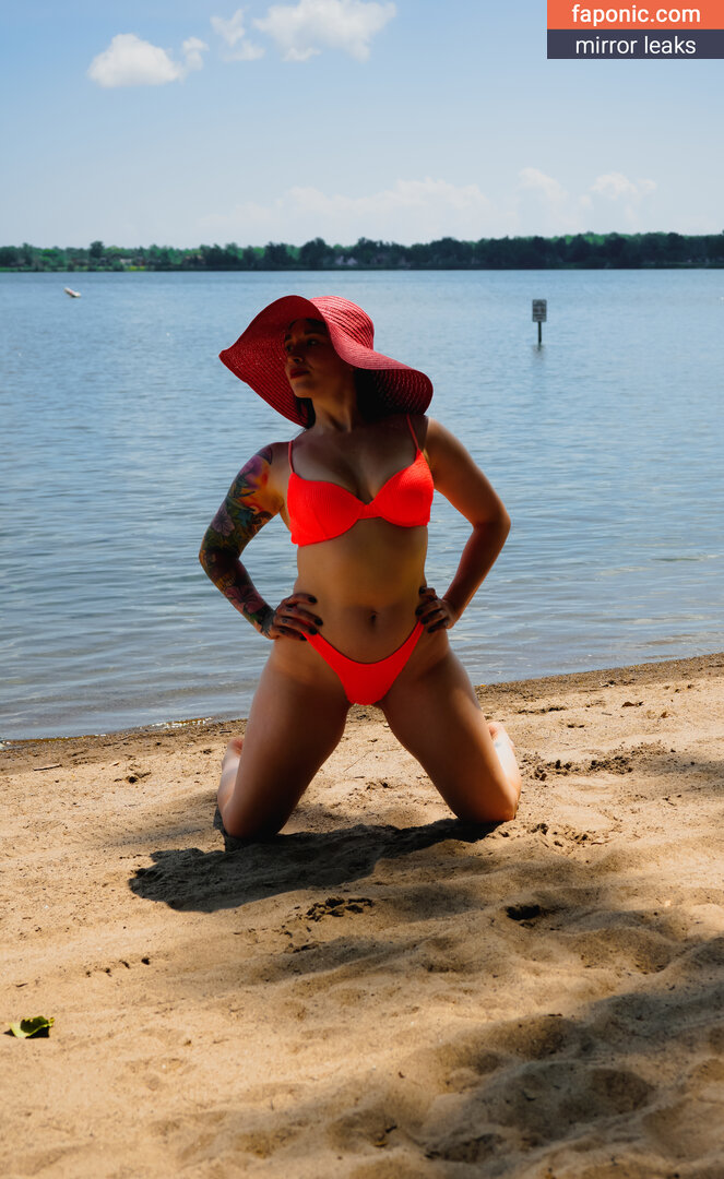 SunfyreTV, https: Eksplicitni sadržaj OnlyFans/Patreon Fotografija #446