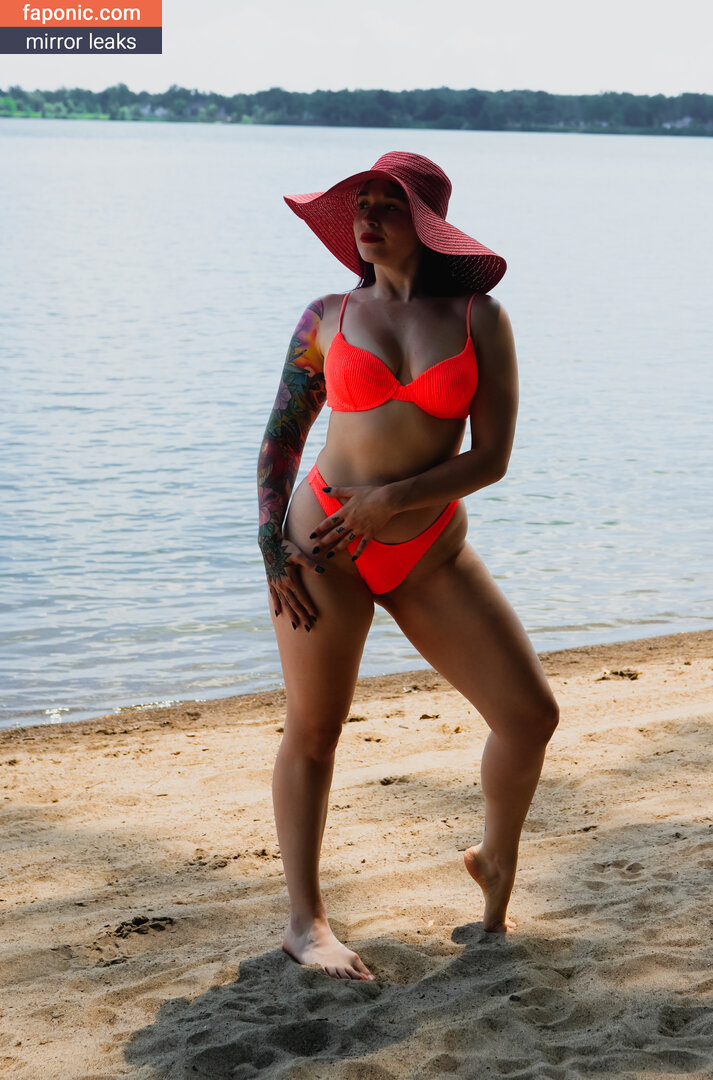 SunfyreTV, https: Eksplicitni sadržaj OnlyFans/Patreon Fotografija #455