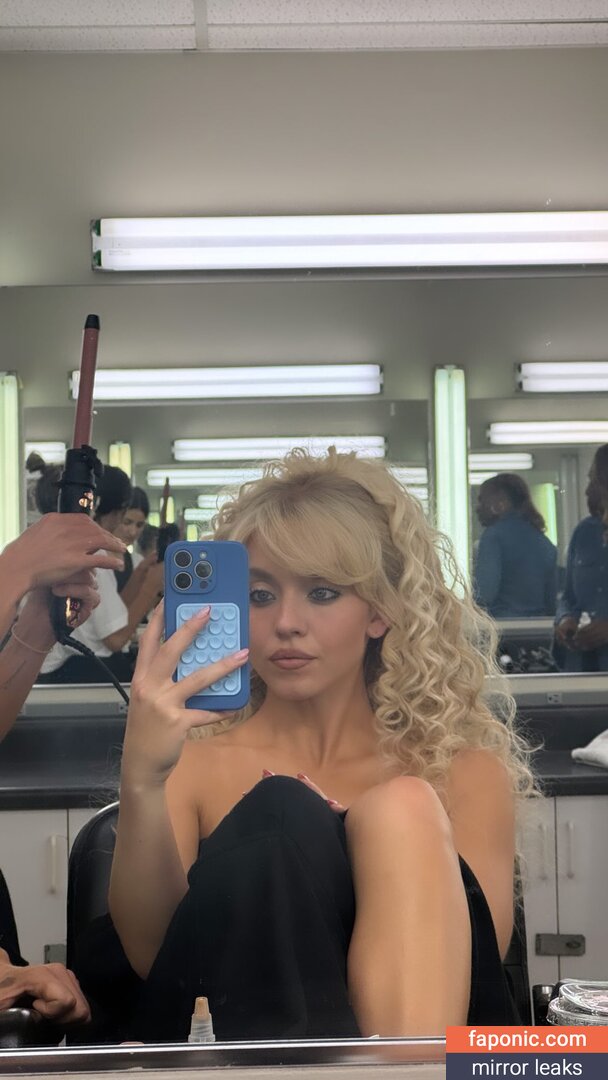 Sydney Sweeney, gal_gadot, sydney_sweeney Eksplicitni sadržaj OnlyFans Fotografija #40