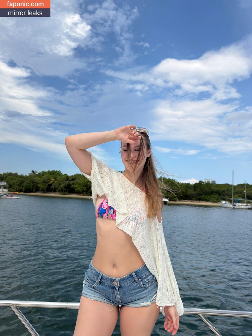 Sondra Blust, sondra_blust Eksplicitni sadržaj  Fotografija #15