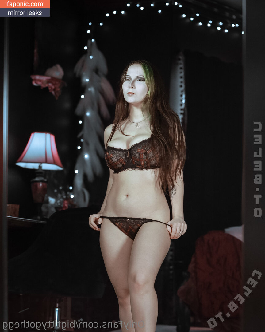 Bigtittygothegg, goth.egg, goth__egg, https: Eksplicitni sadržaj OnlyFans Fotografija #113