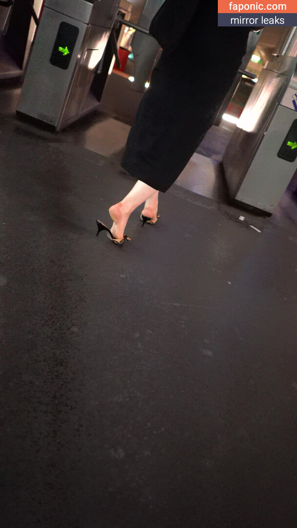 Candid Feet