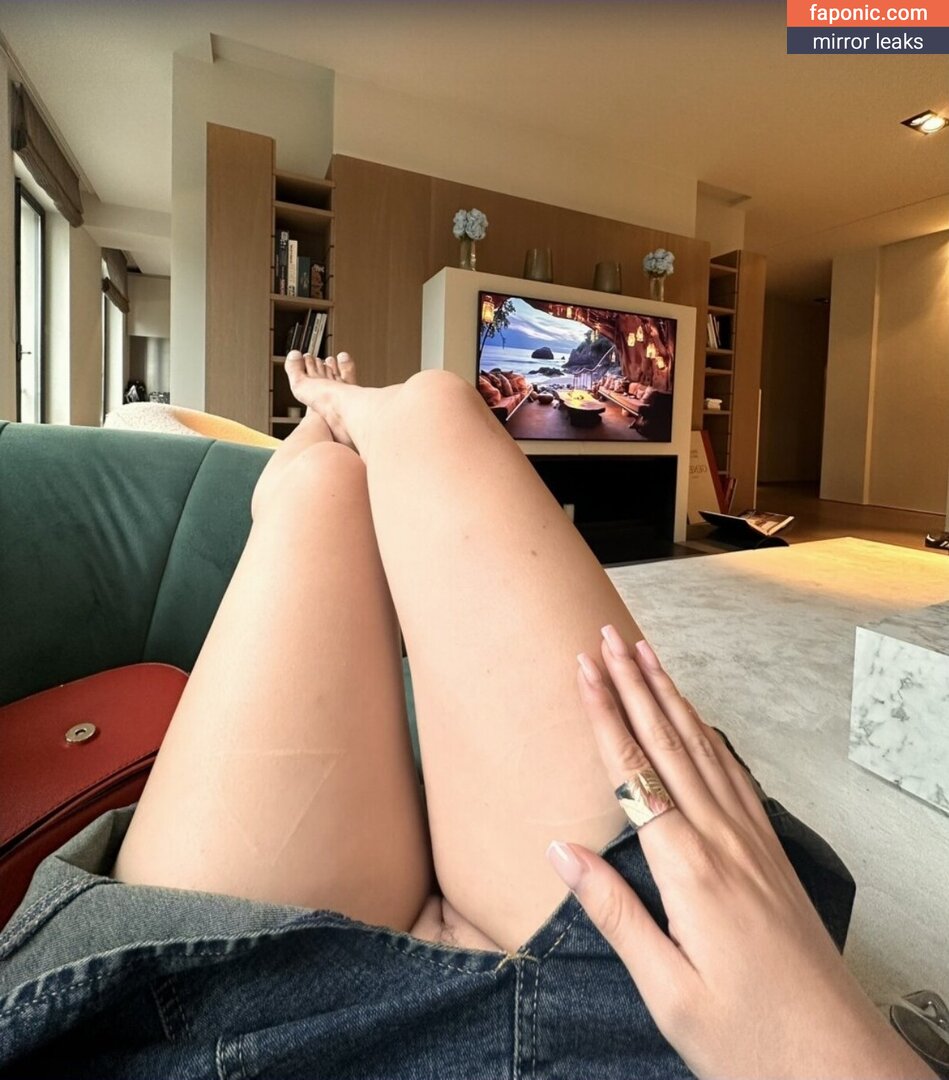 Carla.vx, Carla_vyx, Carla_vyxx2, Contenu, carla_vyx__, carla_vyxxx, https: Eksplicitni sadržaj  Fotografija #14
