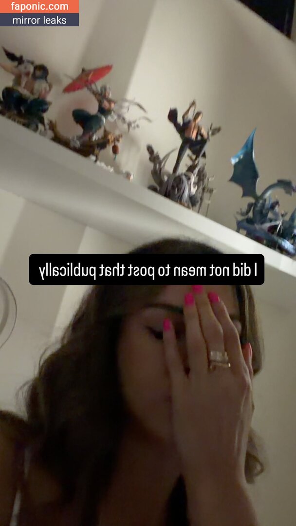 SSSniperWolf Eksplicitni sadržaj OnlyFans Fotografija #24