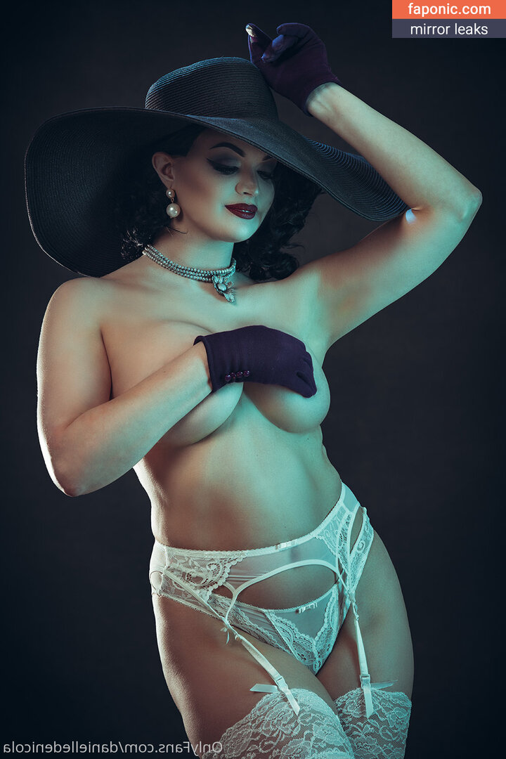 Danielle Denicola, danielledenicola, danielledenicolaofficial, danielledenicolavip, daniellednicola, https: Eksplicitni sadržaj OnlyFans/Patreon Fotografija #58