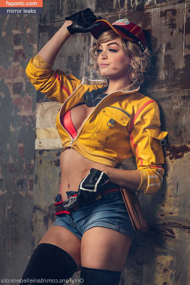 Danielle Denicola, danielledenicola, danielledenicolaofficial, danielledenicolavip, daniellednicola, https: Eksplicitni sadržaj OnlyFans/Patreon Fotografija #95