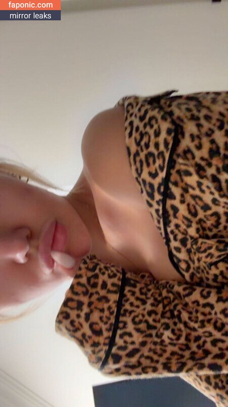 https:, realsamantra, samantra.official, samantra_official, samantraofficial Eksplicitni sadržaj OnlyFans Fotografija #5