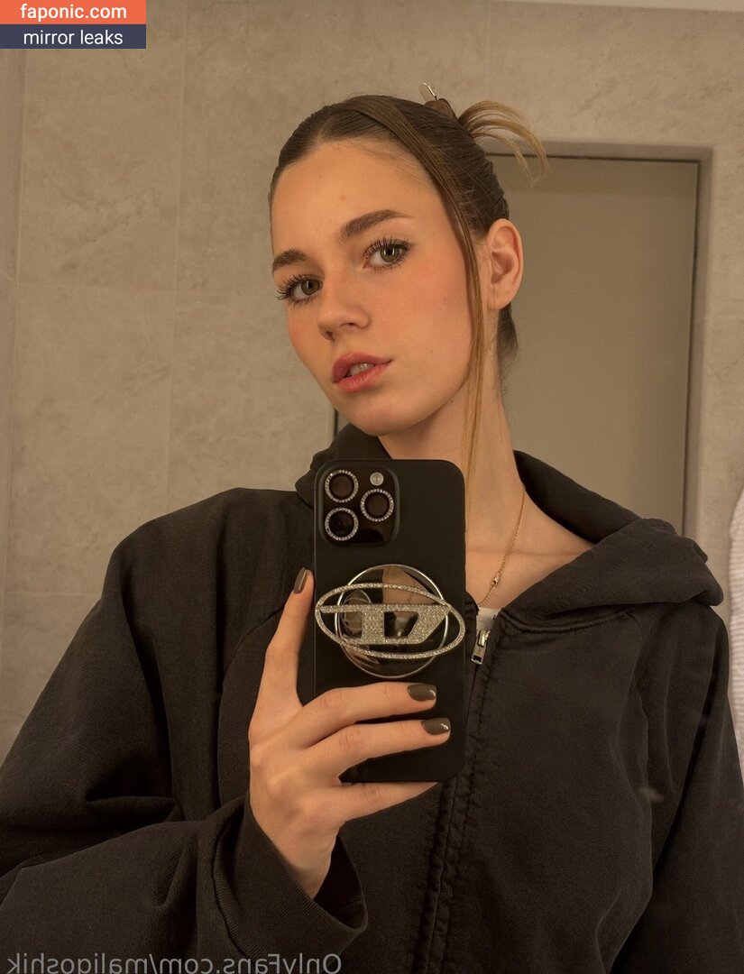 Anna Malyg0n, mmollyyy.ann Eksplicitni sadržaj  Fotografija #333