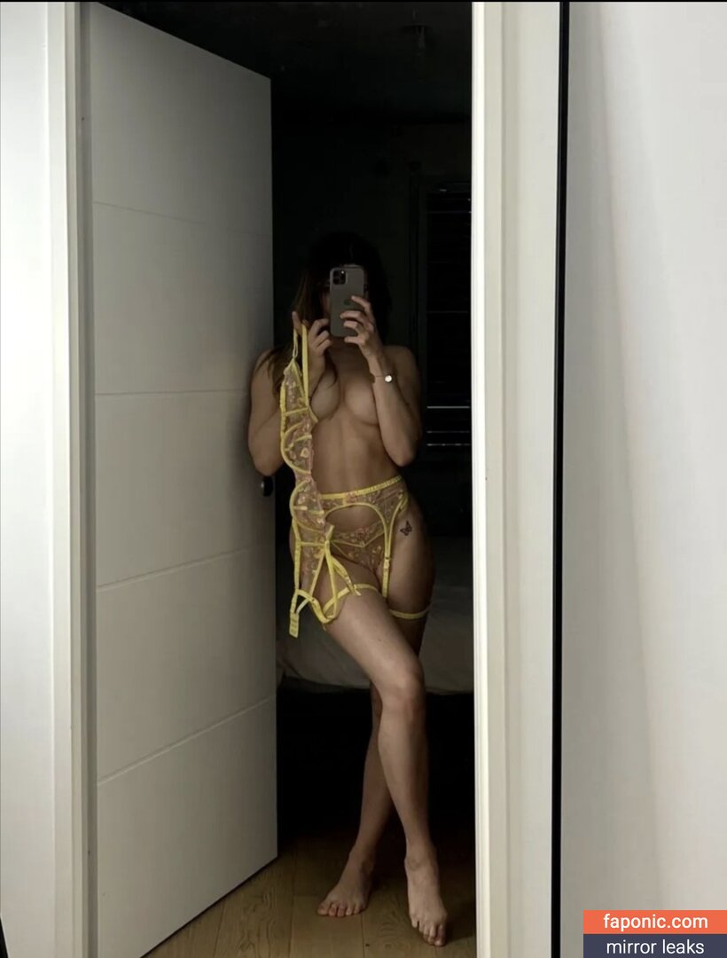 Oscarine, https: Eksplicitni sadržaj  Fotografija #9