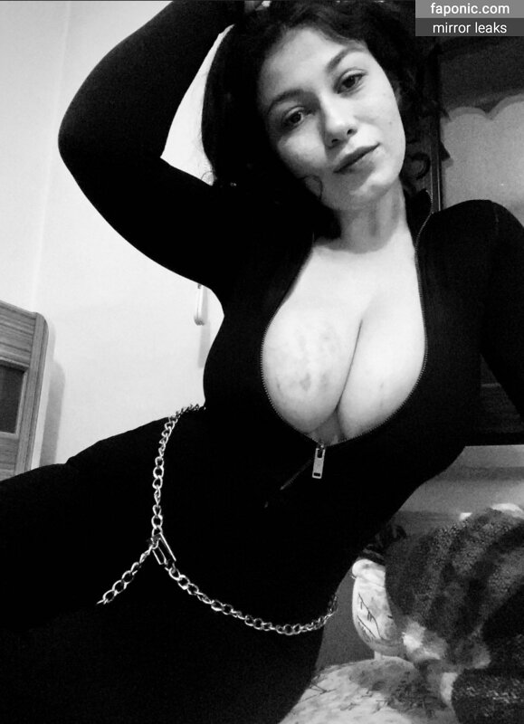 Cansu Çakal, CansuCakal Eksplicitni sadržaj OnlyFans Fotografija #24