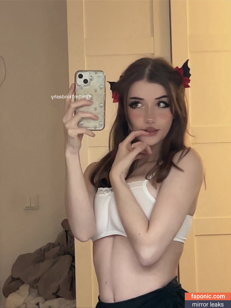 m1m1kindashy Eksplicitni sadržaj OnlyFans/Patreon Fotografija #12