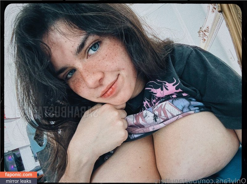 Sarah Bustani, Sarahbustani, sarahbustani69 Eksplicitni sadržaj OnlyFans Fotografija #124