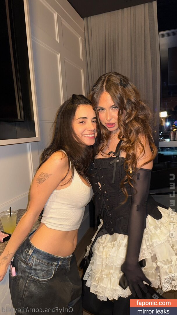 Riley Reid, RileyReidTikTok, hellorileyreid, rileyreidx3 Eksplicitni sadržaj OnlyFans Fotografija #2655