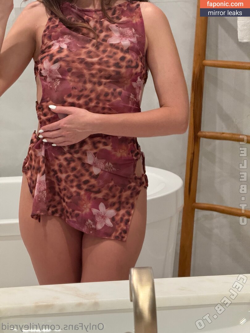 Riley Reid, RileyReidTikTok, hellorileyreid, rileyreidx3 Eksplicitni sadržaj OnlyFans Fotografija #2788