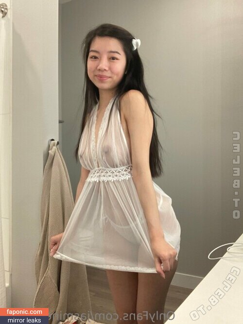 https:, jasminemilktea, peachkellini, xchrissah Eksplicitni sadržaj OnlyFans Fotografija #3