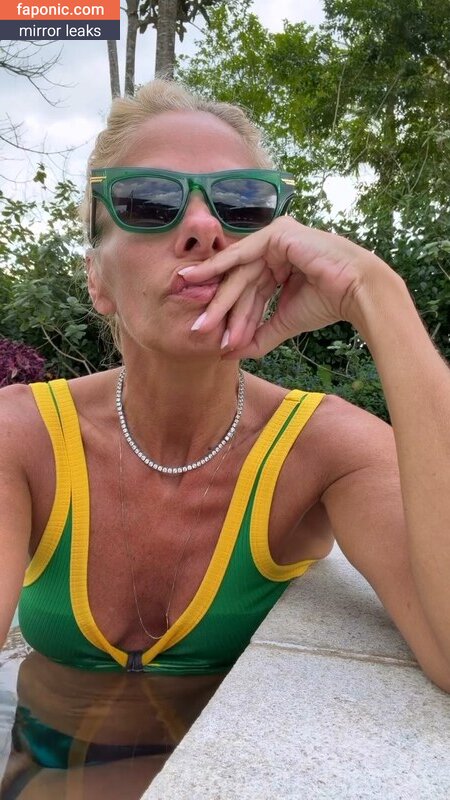 Adriane Galisteu, galisteuoficial Eksplicitni sadržaj  Fotografija #330