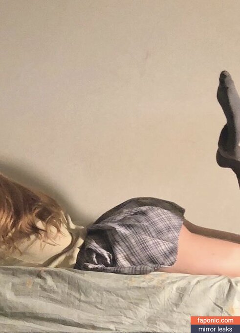 bbedeutungg, bbedeutungg..., bberenikes, https: Eksplicitni sadržaj  Fotografija #2