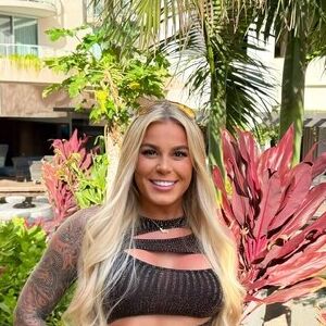 BrazyBecca