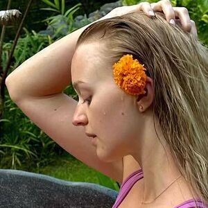 Flora Cowie